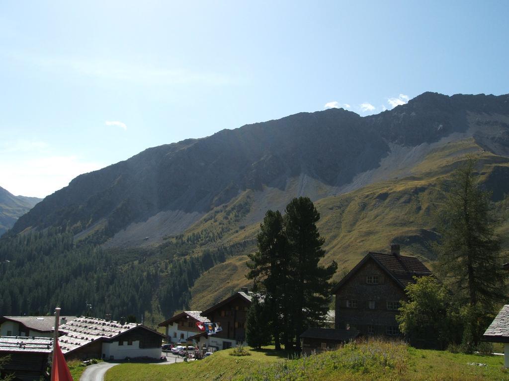 Erzhorn Hotel Arosa Exterior foto